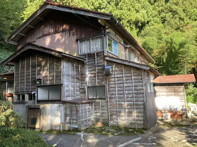 Itoigawa City, Oaza Shimokura (Nuo Station) 2-story building 5SDK