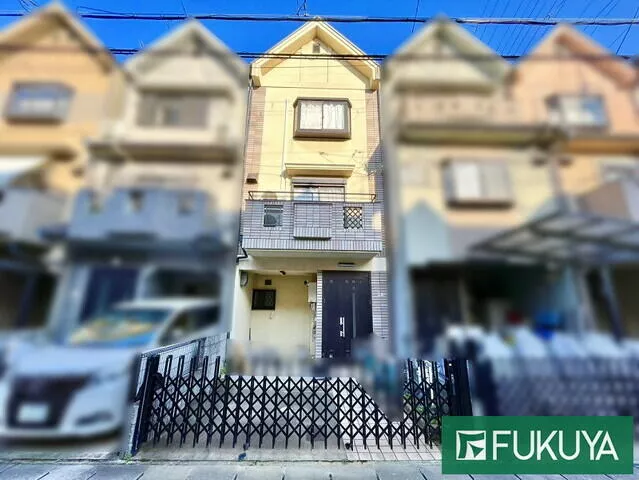 Kyoto City, Fushimi Ward, Hazukashi Kamogawa Town (Nagaokakyo Station) 3-story 4DK
