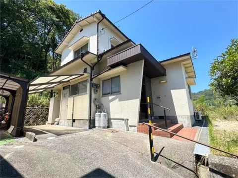 Aki County, Kumano Town, Hiradani 2-chome, 2-story building, 4DK
