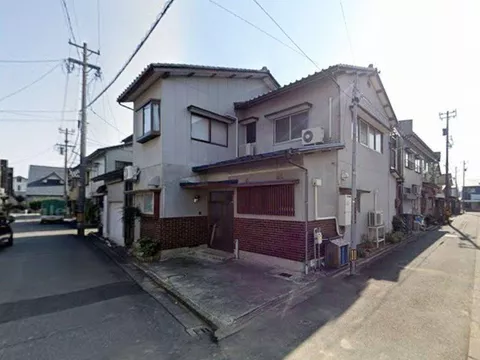 Takai Real Estate ☆ 5DK used house in the Kida Elementary and Meirin Junior High area, northwest corner lot