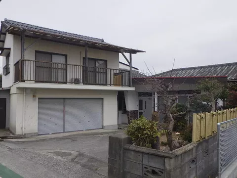 Kitsuki City, Oaza Kitsuki Kitahama (Kitsuki Station) 2-story 7SK