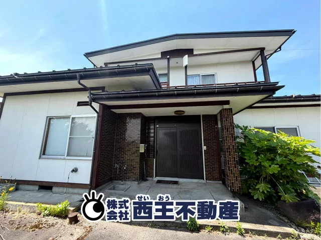 Yamabe Town, Higashimurayama District, Oaza Yamabe (Uzen-Yamabe Station) 2-story building 7DK