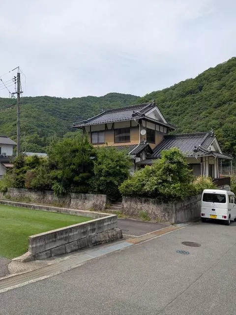 Higashi-Hiroshima City, Kawachi Town, Shimonokawachi (Kawachi Station), 2 stories above ground and 1 basement, 6DK
