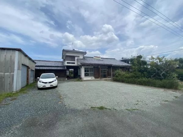 2F 7DK in Oaza-Seigenji, Nagasu-cho, Tamana-gun, Kanagawa (Nagasu Sta.)

2.4 million yen