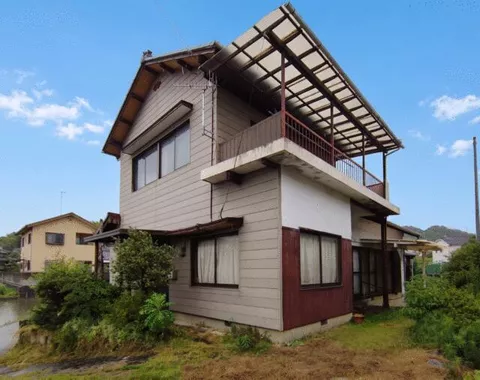 Matsuyama City Kubo (Awa Station) 2-story 4LDK