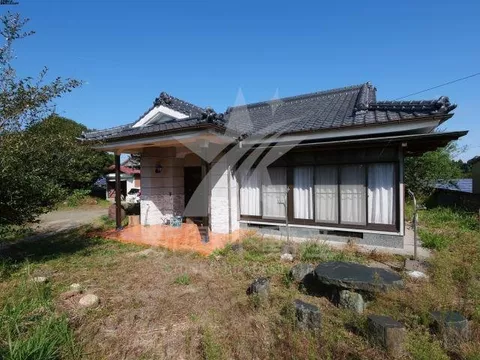 A used house on a lot over 230 tsubo in Suwa-kata, Sueyoshicho!