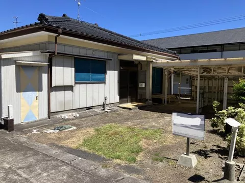 Kagoshima City, Honmoto-cho (Senganen Station), single-story, 3DK
