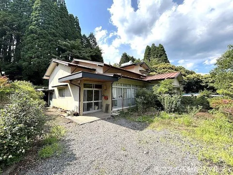 Oaza Miyahara 6 million yen