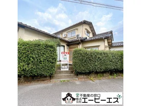 Approximately 320 meters to Ogifu Station! Good access to other stations within a 10-minute walk!