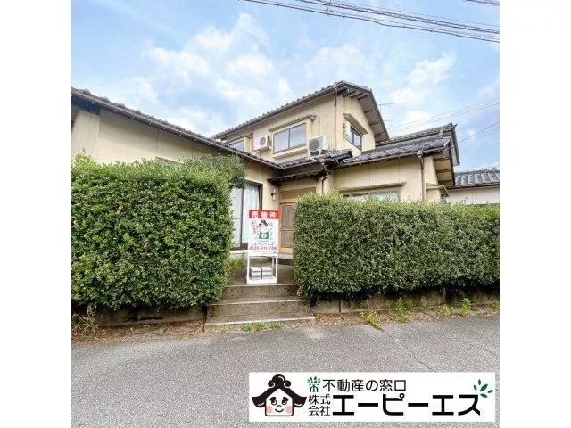 Approximately 320 meters to Ogifu Station! Good access to other stations within a 10-minute walk!