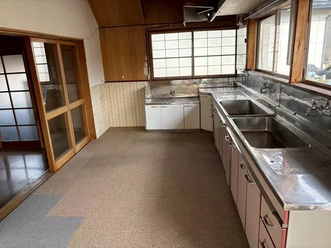 Ouno 7-chiwari, Yoshino Town, Kunohe District, 2-story building, 8DK - Image 3