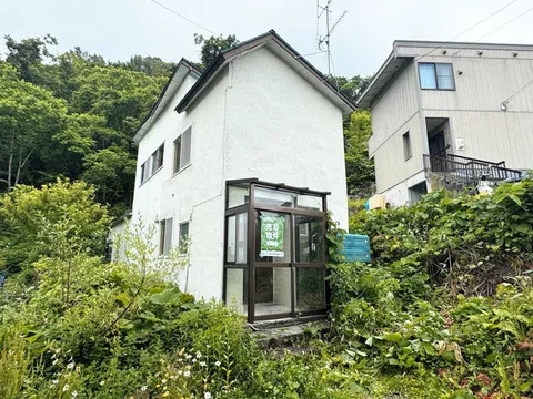 Otaru City, Shiomidai 2-chome (Minami-Otaru Station) Single-story building 4LDK