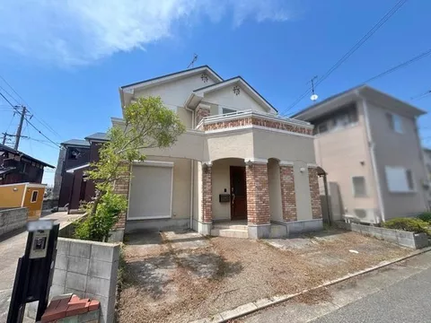 4LDK × All-electric house, parking for 2 cars, all rooms with two sides of sunlight, approximately 850m to Noguchi Minami Elementary School