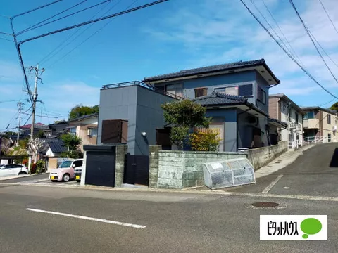 Sasebo City, Yamatsugi Town (Sasebo Station) 2-story 5LDK