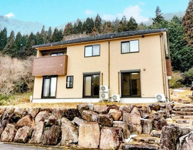 Gujō City Warawamachi Angōno 2-story 6LDK