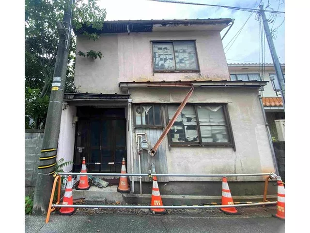 Higashida Chihou Town 2 (Sakurabashi Station) 7,980,000 yen