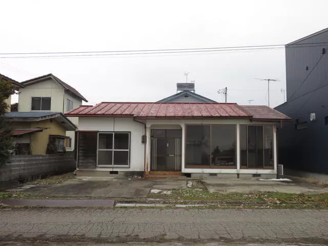 Kitakata City, Sekishiba Town, Shimoshiba Aza Matoba (Kitakata Station) Single-story building 2LDK