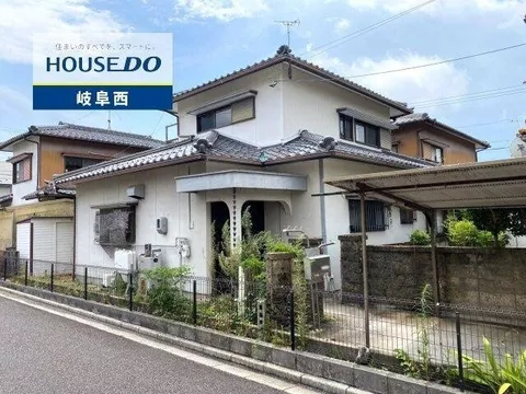 ◆Viewing available◆ Within a 10-minute walk to elementary school and supermarket! A detached house where you can also enjoy DIY♪