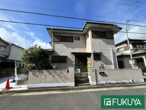 ◆Renovation completed in late July of Reiwa 8!◆ Land area 63 tsubo! Building area 45 tsubo! 6LDK!