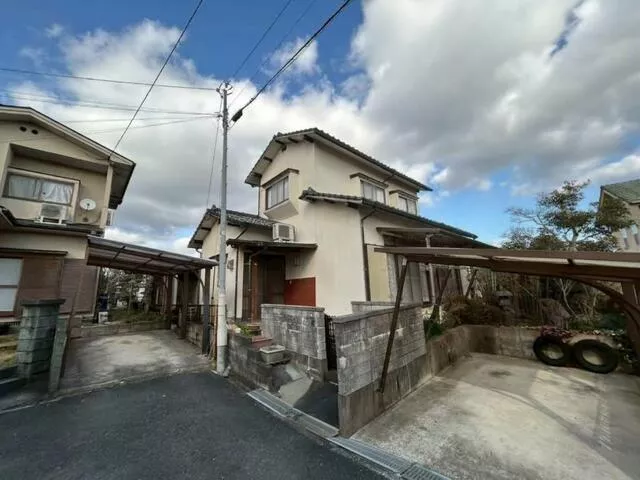 Iizuka City, Aida (Shin-Iizuka Station), two-story building, 4DK