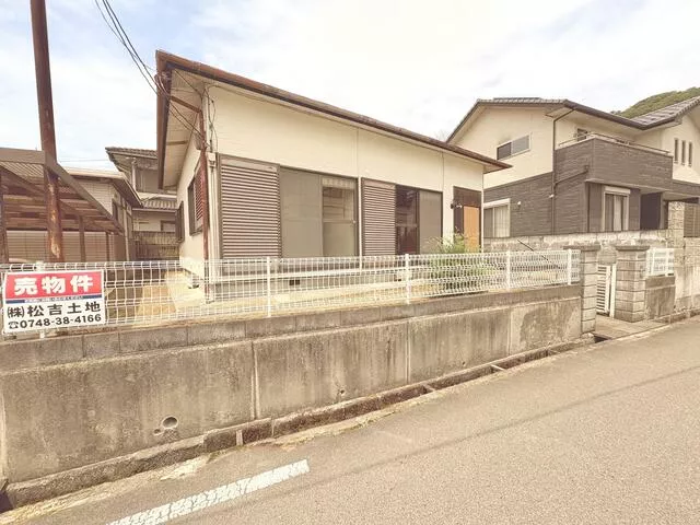 Higashiomi City, Kowakimachi (Taro-bou Miyamae Station) Single-story 3DK