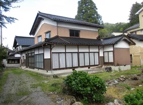 Tonami City, Shogawa Town, 2-story building, 8DK