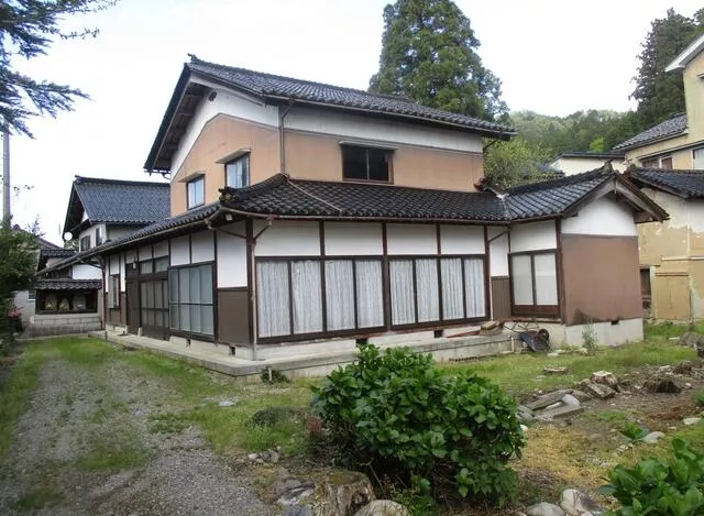 Tonami City, Shogawa Town, 2-story building, 8DK
