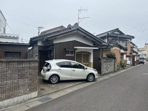 Tsuruga City, Tsunai-cho 3-chome (Tsuruga Station) Single-story building 3DK