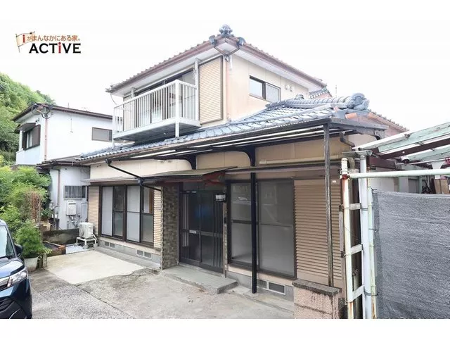 A used house with good access has come up for sale, very close to Miyazaki IC and Ken-do Jogasaki Kiyotake Line!