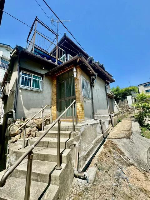 Nagata Ward, Kobe City, Meisenji 2-chome (Nagata Station) 2-story 3DK