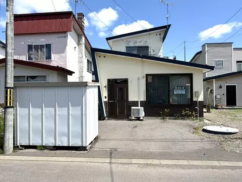 Asahikawa City, Chuwa 6-jo 6-chome (Kimbun Station) 2-story 3LDK