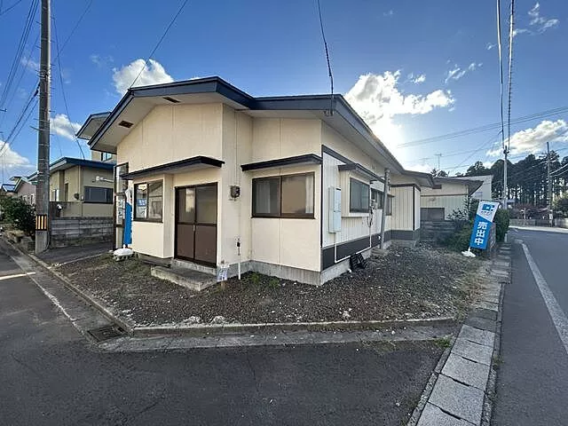 Used single-family home in Noshiro City, Ochiai Aza Nakao Noda