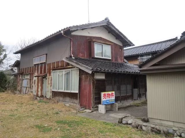 Yokoyama (Nyūzen Station) 980,000 yen