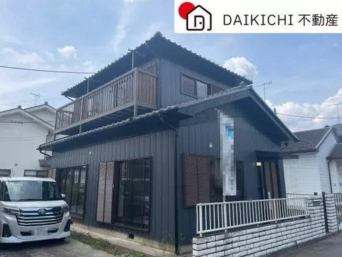 Interior renovation completed♪ A safe location within 10 minutes on foot to elementary and junior high schools!