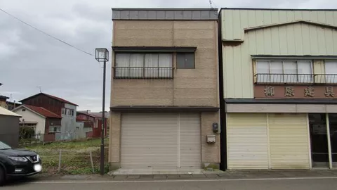 Minami Akita County, Gojome Town, Kamimachi 2-story 7LDK