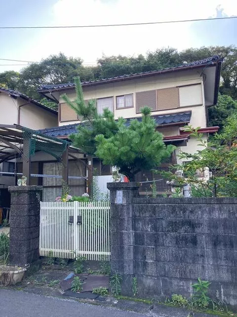 Tsukumi-shi, Tsukumi-shi (Tsukumi station) 2F 5DK

4,000,000 yen