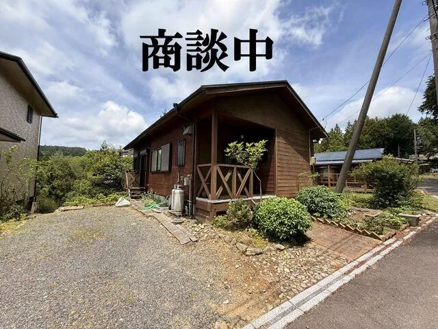 Tsu City, Hakusan-cho Yamanano (Nishi-Aoyama Station) Single-story building 2LDK