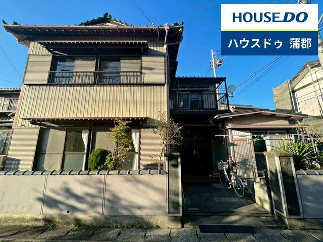 Gamagori City, Otsuka-cho Nishiyashiki (Mikawa Otsuka Station) 2-story building 7LDK