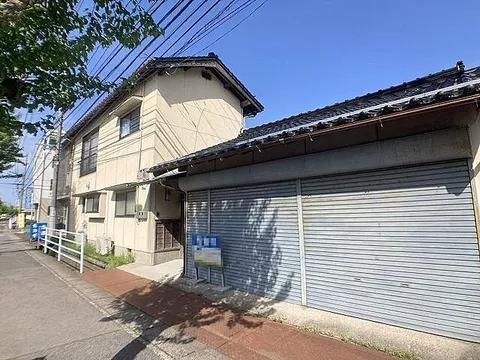 Used single-family home in Yonehara 7-chome, used house
