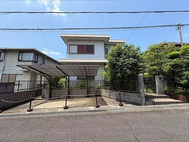 Used single-family home in Mikano-dai 6-chome, Kawachinagano City