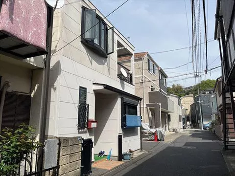 Ooka 1-chome, Minami Ward, Yokohama City (Koumyouji Station) 2-story building 2SLDK