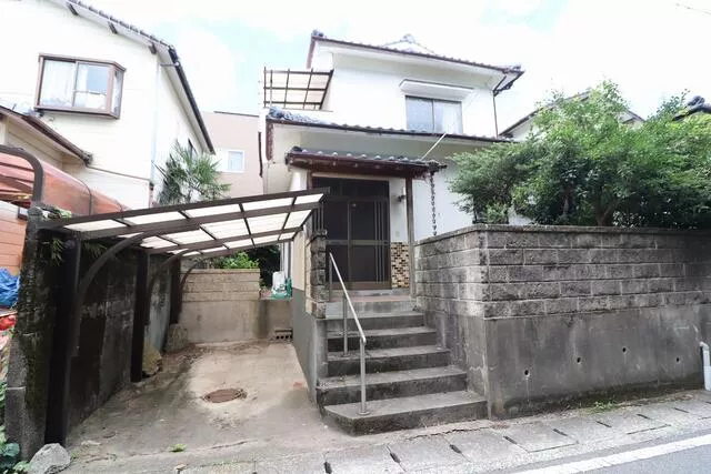 Beppu-shi, Beppu 2F 4DK

4,200,000 yen