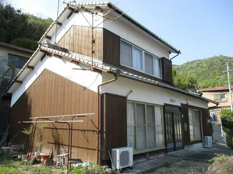2-story building, 4SDK, Honami, Bizen City (Isari Station)