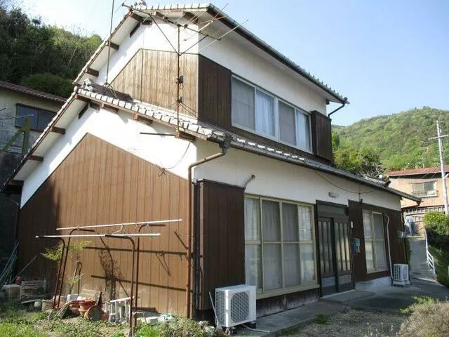 2-story building, 4SDK, Honami, Bizen City (Isari Station)