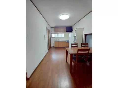 About 15 minutes on foot from "Kawachi Hanazono" Station! 4LDK with built-in garage (restrictions apply)
