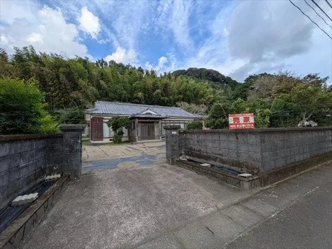 Oaza Nagata 3,500,000 yen