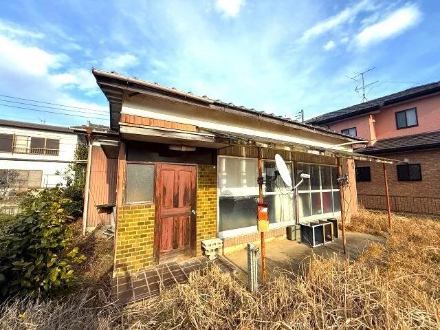 Ryugasaki City, Minaminakajima Town (Irichi Station) 1-story 2LDK