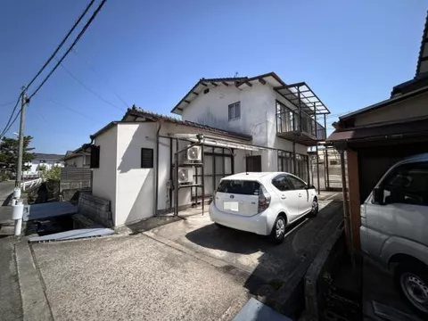 Saga City, Wakakusa 3-chome (Saga Station) 2-story 7DK
