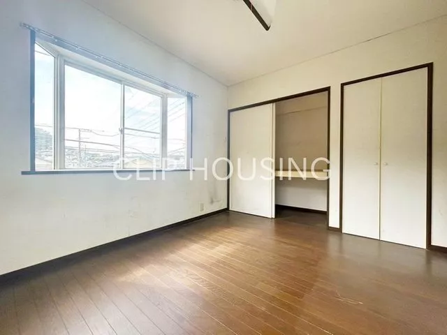 New property!! Immediate viewing available due to vacant house! 5DK! Corner lot with good sunlight!