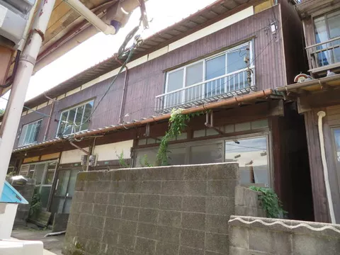Kitakyushu City Moji Ward Kiyotaki 1-chome (Moji Port Station) 2-story building 6DK